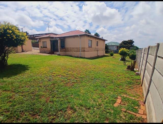 3 BEDROOM HOUSE FOR SALE IN ELSBURG